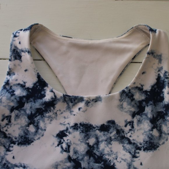 GAP Blue and White Marble High Neck Tank Sports Bra / Work Out Top - Picture 3 of 6